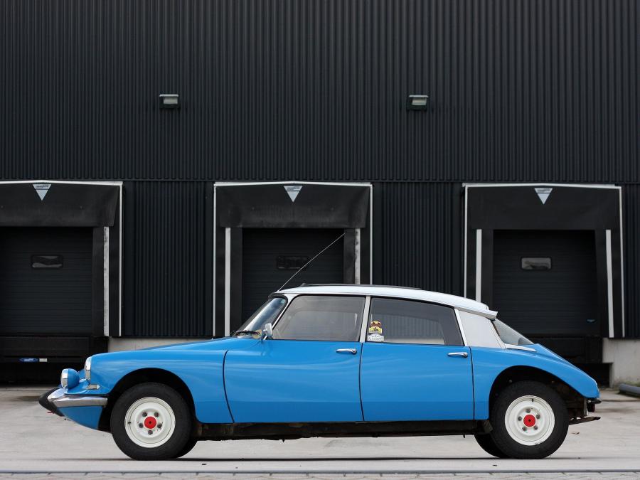  Citroen ID19 Rally Car 1967 года  (фото 2 из 3)